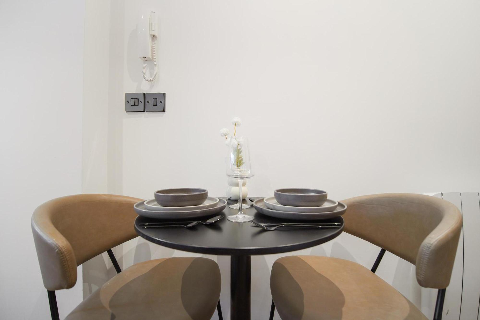 Afflecks By The Heim Residences Manchester Bagian luar foto
